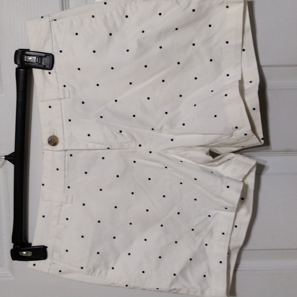 Shorts - Picture 1 of 3